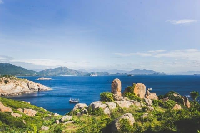 Tứ Bình Nha Trang – 4 đảo có bãi biển đẹp nhất Việt Nam