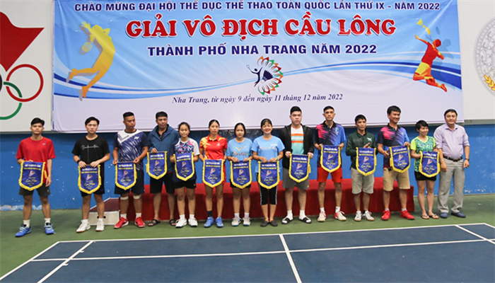  Khai mạc giải vô địch cầu lông thành phố Nha Trang năm 2022