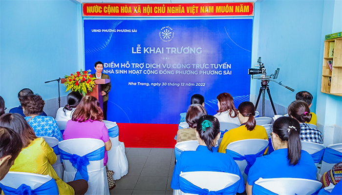  Khai trương Điểm hỗ trợ dịch vụ công trực tuyến tại nhà sinh hoạt cộng đồng phường Phương Sài, Tp. Nha Trang
