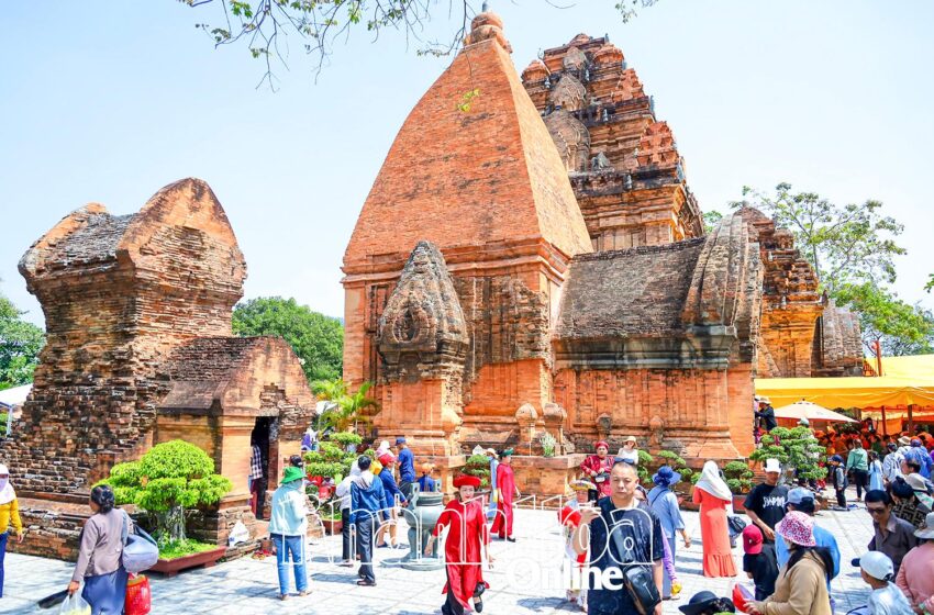  Tự hào di sản văn hóa nghìn năm